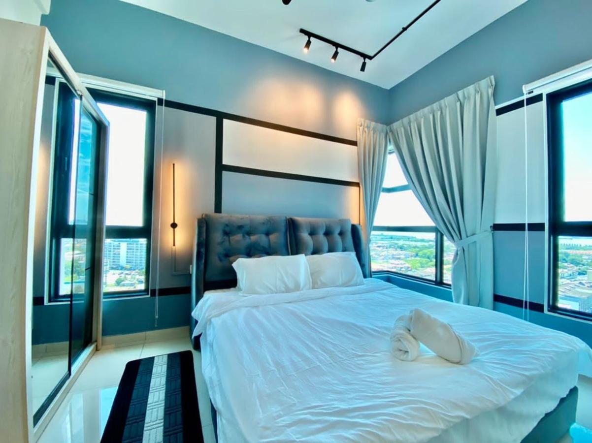 Melaka Ong Kim Wee Residences By Stayrene Exteriör bild