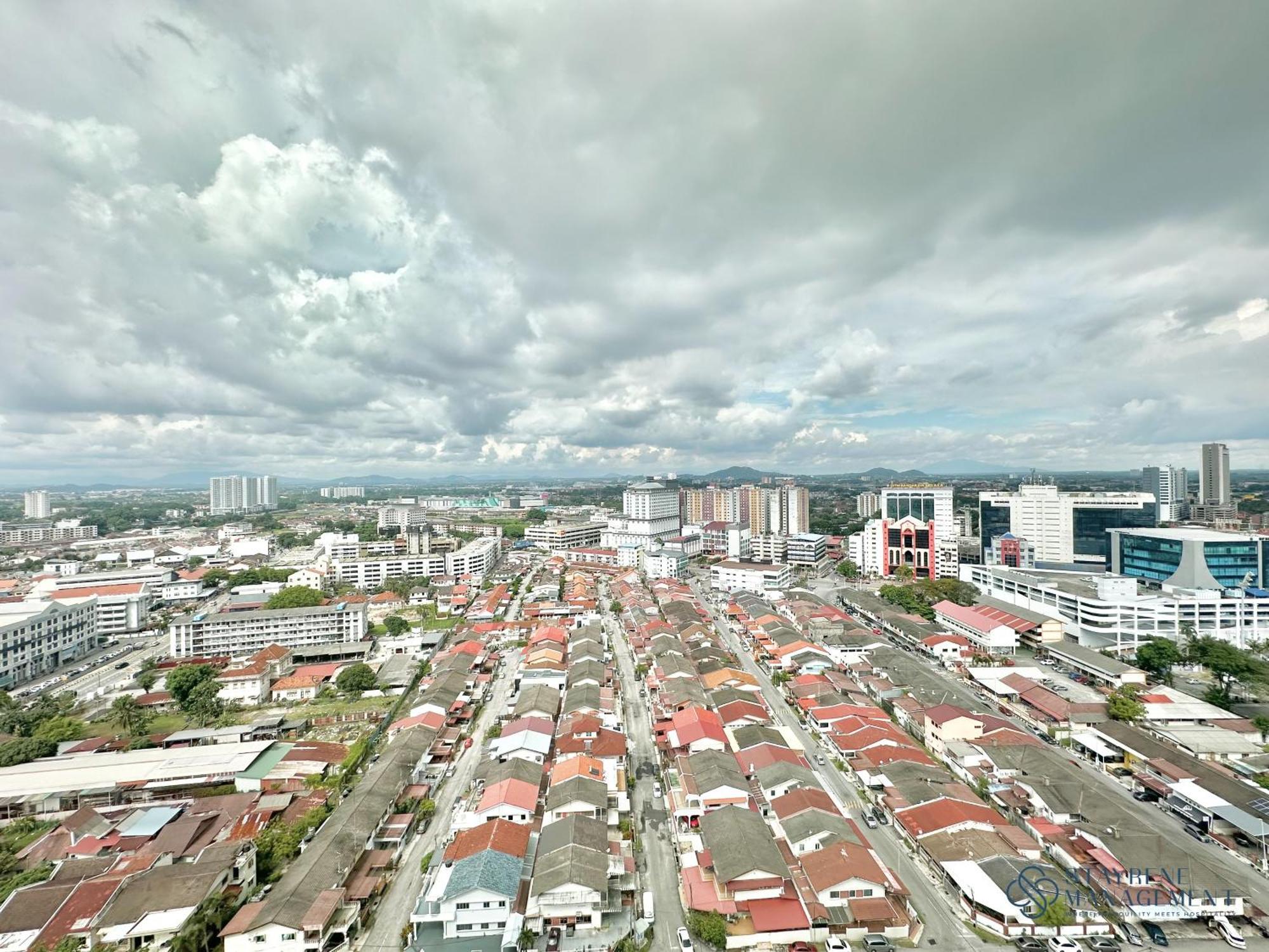 Melaka Ong Kim Wee Residences By Stayrene Exteriör bild